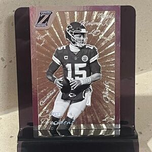 ⭐️🏈 Patrick Mahomes 2022 Panini Zenith Football Card #CP-2017 (B1)
